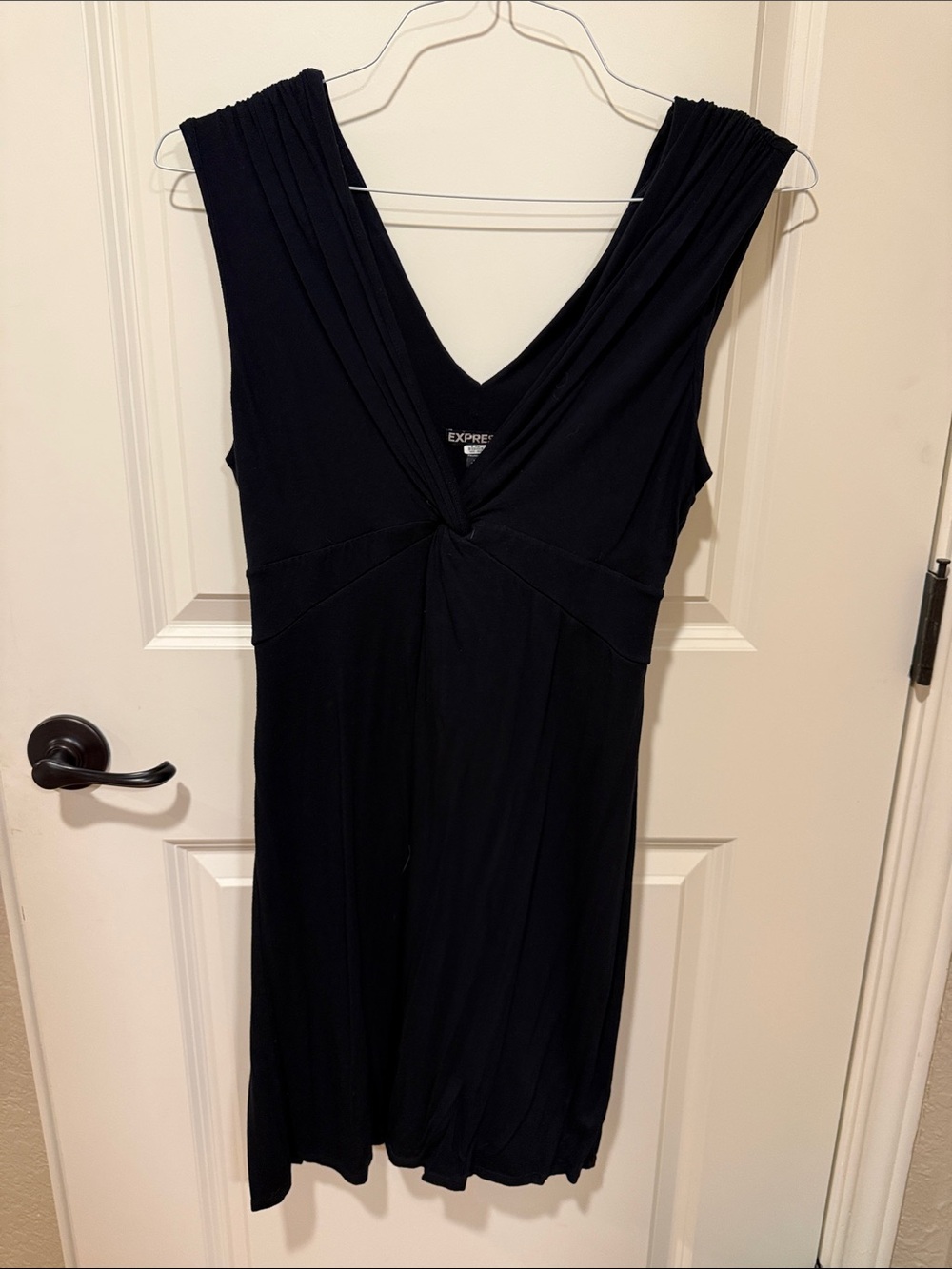 Express Black Sleeveless V-Neck Midi Dress